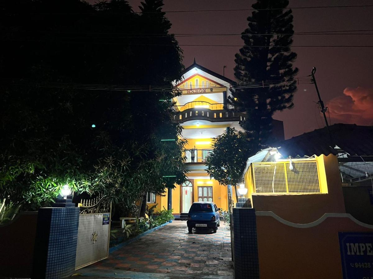 Imperial Inn - Haroz Kuttālam Dış mekan fotoğraf